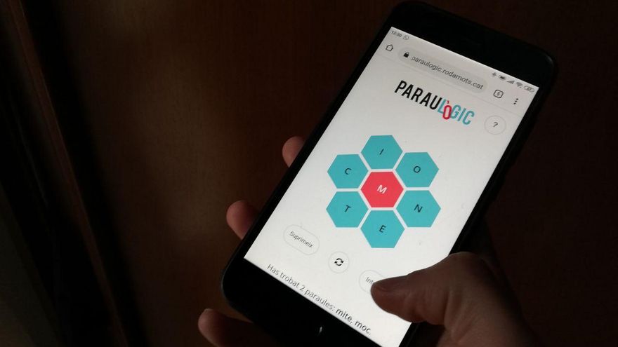'Paraulògic’, el juego de palabras que atrapa cada día a más de 100.000 catalanes
