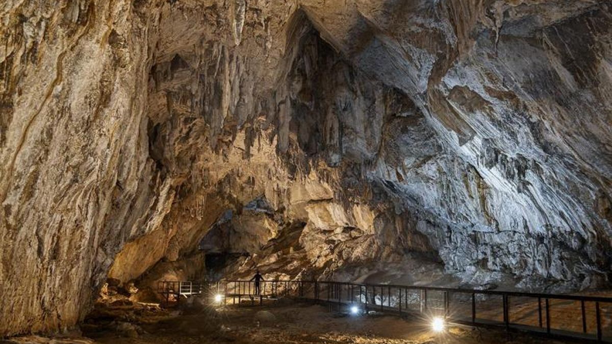 Cueva de Cullalvera.