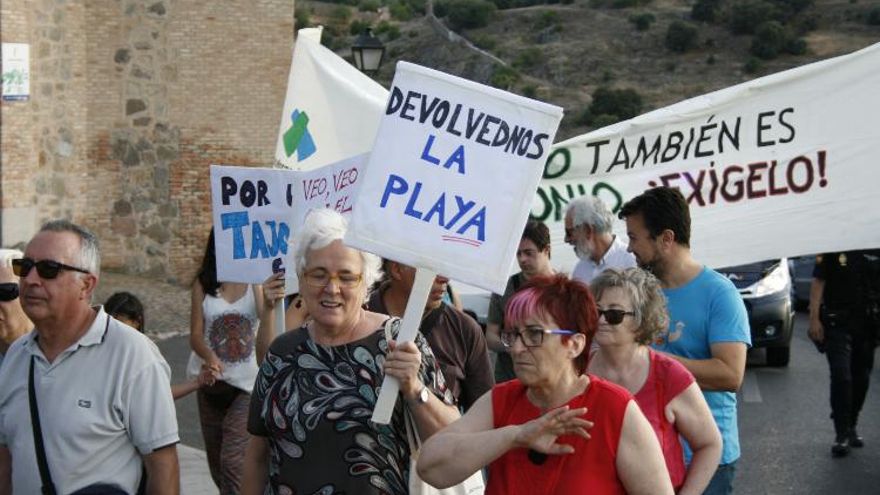 Imagen de archivo de una manifestación en defensa del Tajo en Toledo