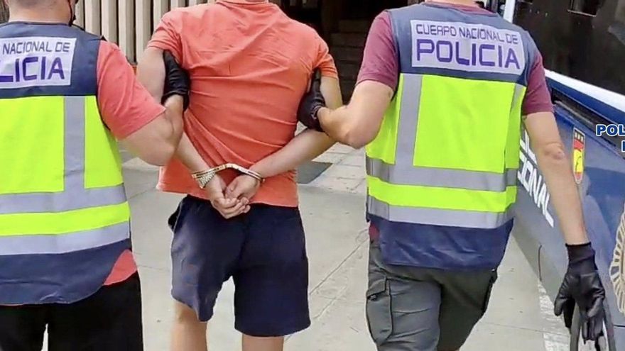 Desarticulada una organización criminal en Tenerife que usaba a personas sin recursos para estafar