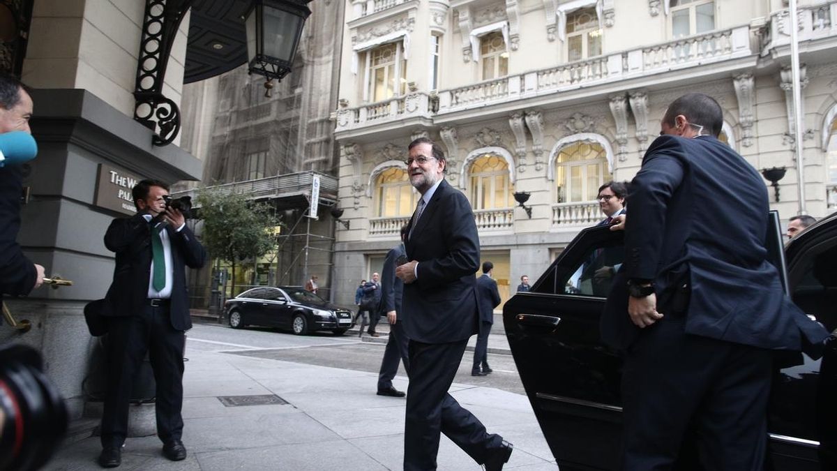 Rajoy ve "muy razonable" la abstención del PSOE y ve posible llegar a acuerdos con "voluntad política"