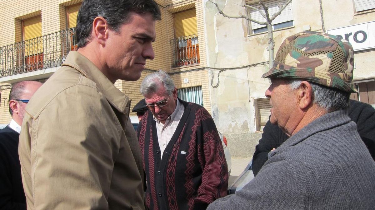 Sánchez denuncia el "desinterés" de Rajoy por el "drama" del Ebro y pide una comisión interministerial