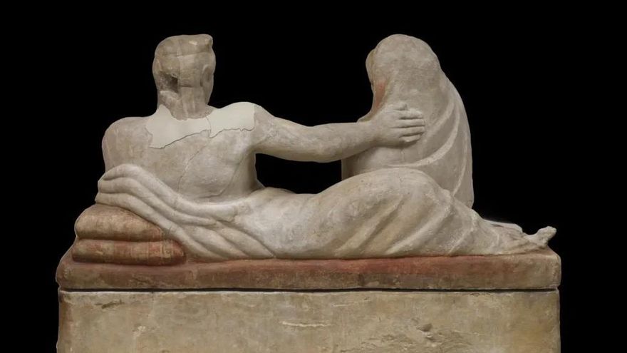 La urna de Bottarone en su parte trasera.