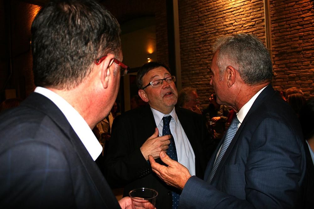 El líder de los socialistas valencianos, Ximo Puig, tampoco falto al acto