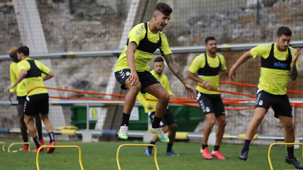 Jugadores de la UD Las Palmas en un entrenamiento