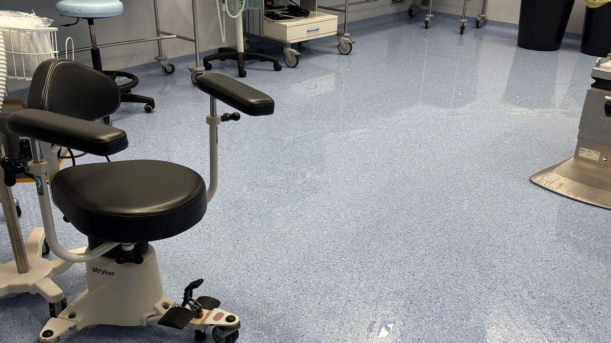 Una avería en una tubería obliga a suspender las operaciones programadas en el Hospital Universitario de Cáceres