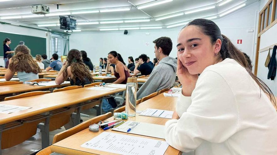 Otra decena de estudiantes se sube a la ola judicial para intentar anular sus notas de euskera en la PAU