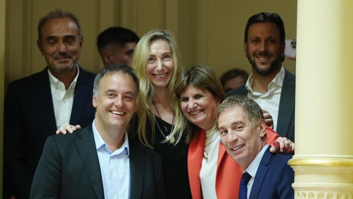 El Gobierno celebró la media sanción del Senado a la reforma laboral.