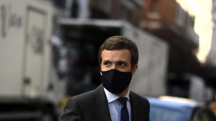 Casado reivindica el Estado de las autonomías para hacer oposición a un Gobierno "contrario a los intereses de los españoles"