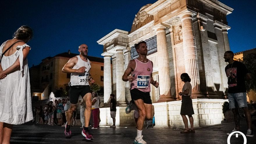 Las imágenes de la Nocturna Trotacalles 2025