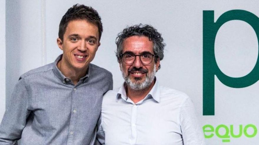 Íñigo Errejón (izquierda) y Daniel Liceras, candidato de Más País por Pontevedta en las elecciones generales de 2019