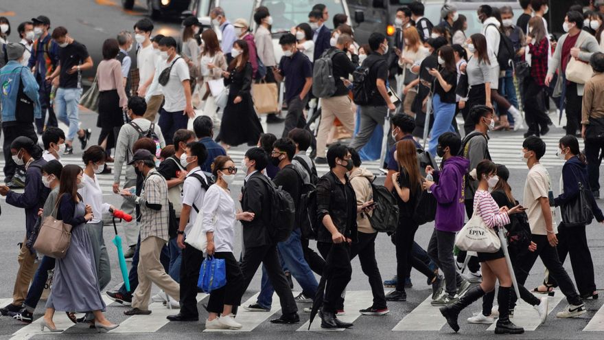 Japón extiende la emergencia sanitaria por covid hasta el 30 de septiembre EFE/EPA/KIMIMASA MAYAMA