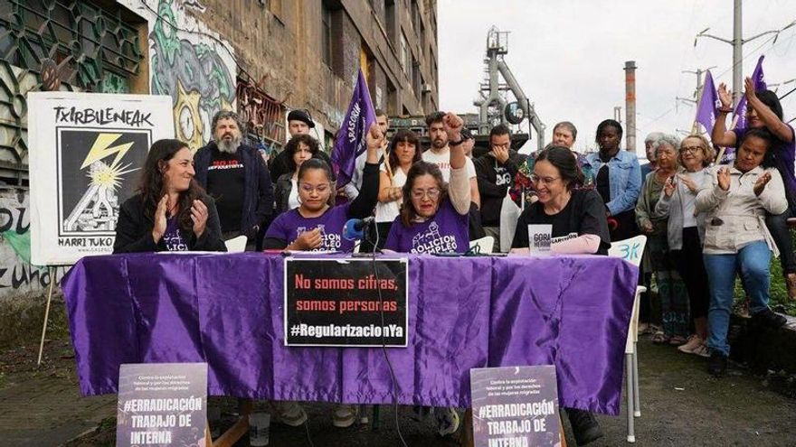 Ordenan el desalojo de un centro cultural autogestionado en Sestao en el que vive una quincena de mujeres migrantes