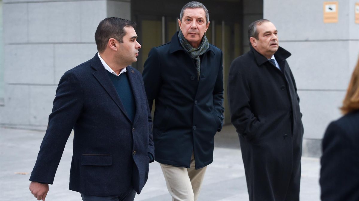 Fiscalía pide nueve años de prisión para el capitán y los responsables de la armadora del 'Villa de Pitanxo'