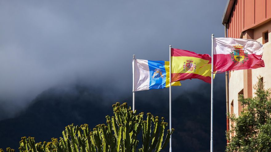 El paso de la borrasca Therese en La Palma. EFE / Luis G Morera