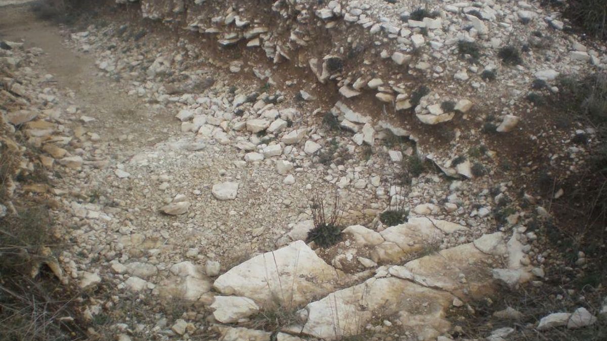 A diferencia de otras vías romanas que han sido alteradas por maquinaria moderna o pavimentaciones posteriores, este tramo no ha sufrido transformaciones