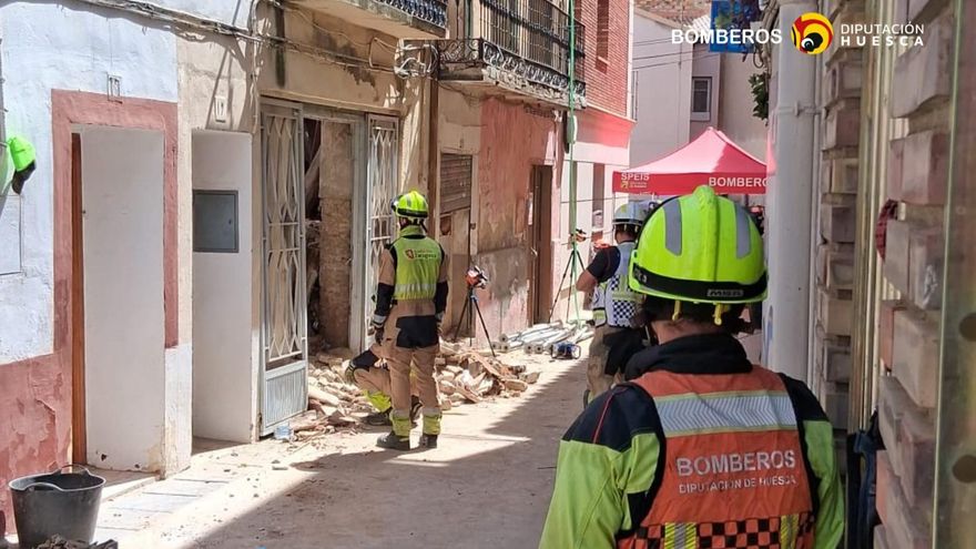 Muere un trabajador y otro resulta herido atrapados en el derrumbe en una vivienda en obras en Sariñena, en Huesca