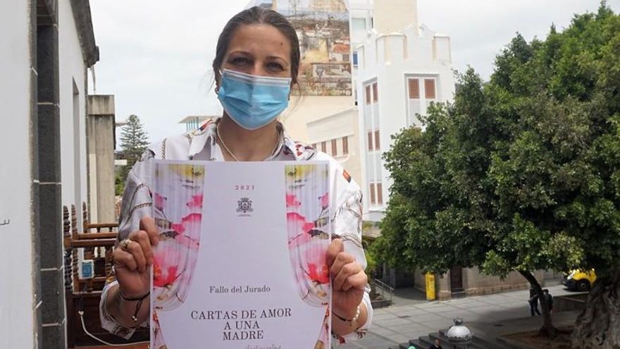 Tres vecinas de Los Llanos ganan el concurso ‘Cartas de amor a una madre’