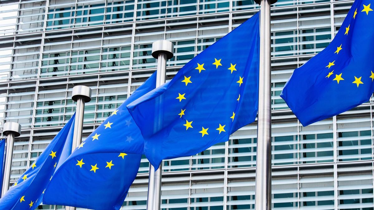 Bruselas lanza una consulta a la ciudadanía de la UE para escuchar los principales problemas de las regiones insulares