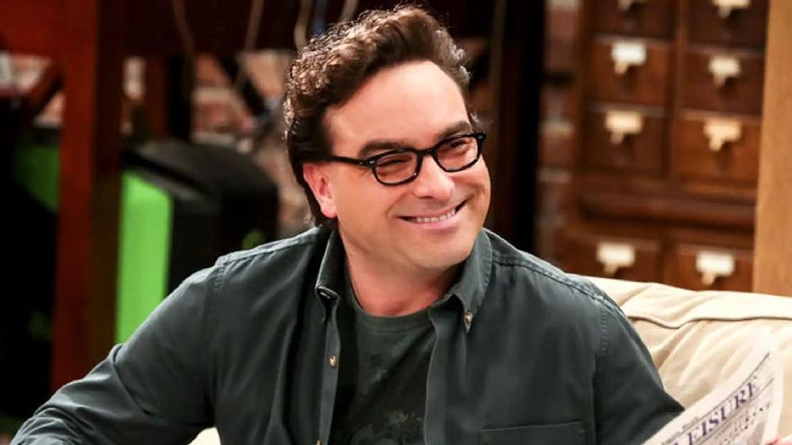 Johnny Galecki sigue los pasos de Kaley Cuoco tras el final de 'The Big Bang theory'