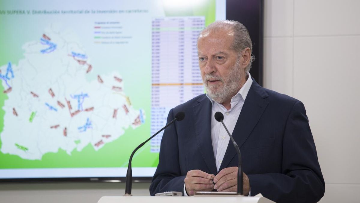 Villalobos cree que la autorización de romerías o procesiones compete a la Junta y no a ayuntamientos