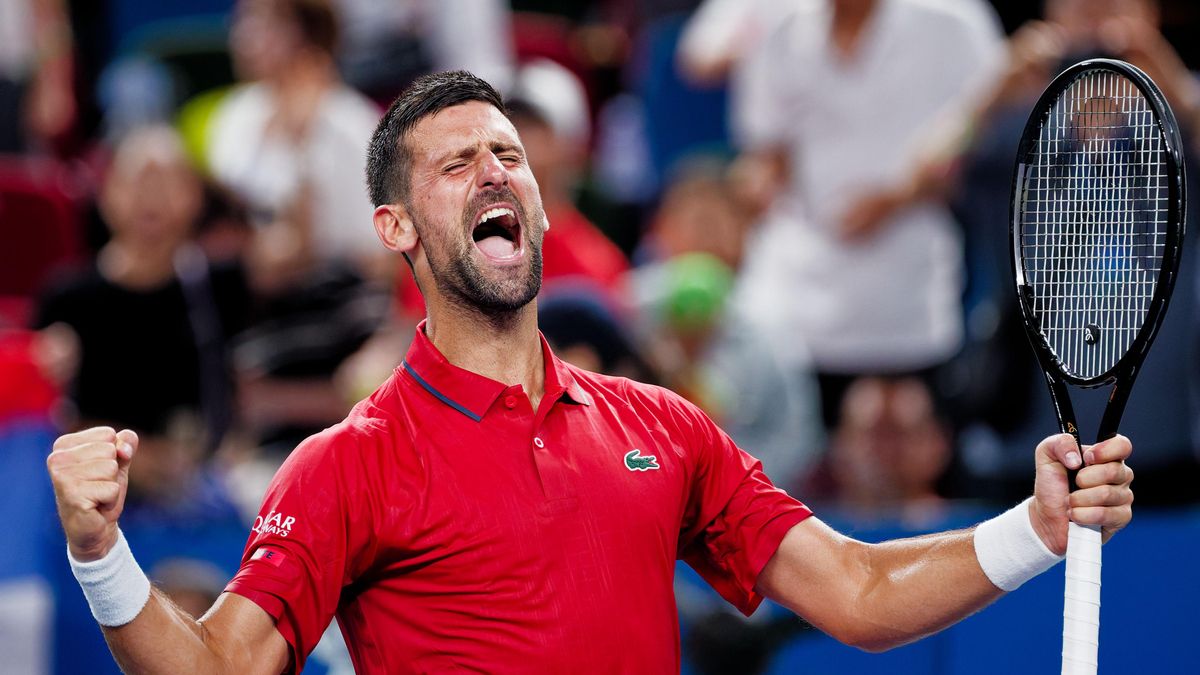 Novak Djokovic tras ganar su partido individual masculino contra Yannick Hanfmann en el torneo de tenis Shanghai Masters