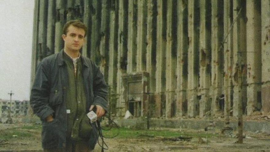 20 años sin Ricardo Ortega, el reportero de guerra que perdió el trabajo y la vida por contar la verdad