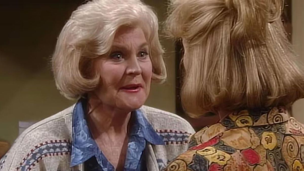 Betty McGuire, en una secuencia de 'Los problemas crecen'