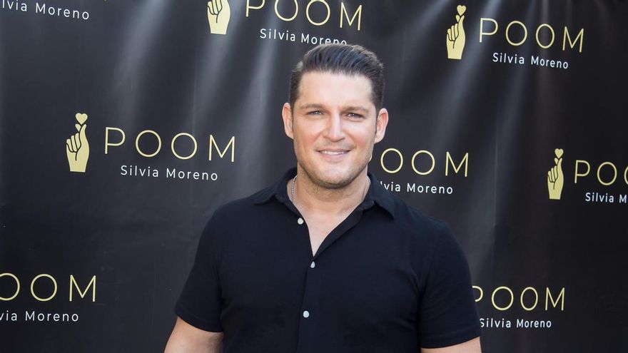 Podemos acusa a Manu Tenorio de mentir sobre la okupación de su casa y "alentar el discurso de la extrema derecha"