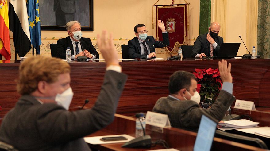 La Diputación de Badajoz, un oasis de entendimiento en época de pandemia