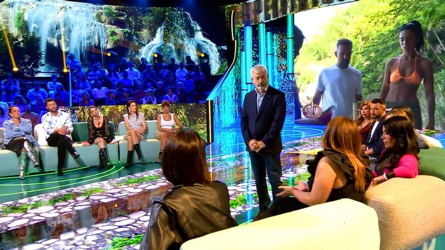 Ahora 'Sálvame' es "lo anterior": la nueva omisión al magacín en el plató de 'Supervivientes'