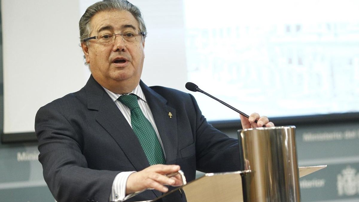 Interior trabajará para conseguir el "desarme ideológico" de ETA: "Nada le debemos y nada le daremos"