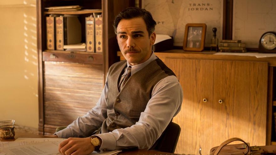 Imagen de 'Sira', continuación de 'El tiempo entre costuras'