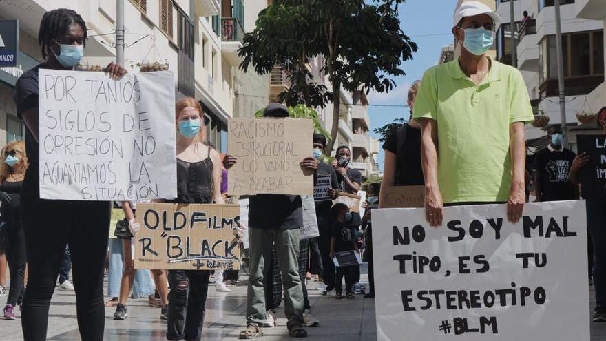 Explotación laboral y amenazas hacia migrantes en Tenerife: “No me duele el insulto, sino el silencio de la gente”