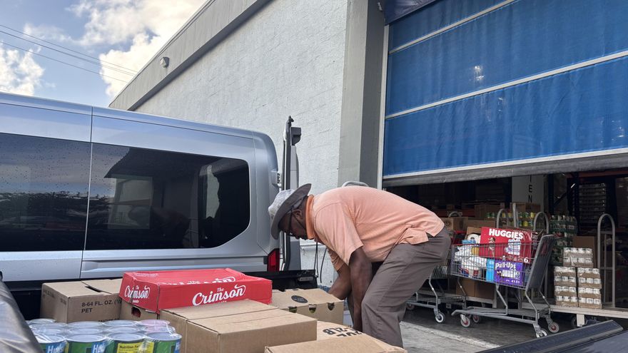 El miedo a las deportaciones paraliza los barrios de migrantes en Puerto Rico