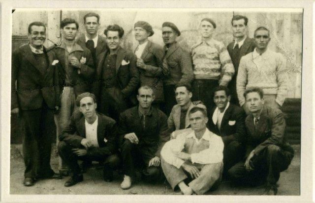 Tomados de Esporles (Mallorca), fotografiados en la prisión de Es Campament