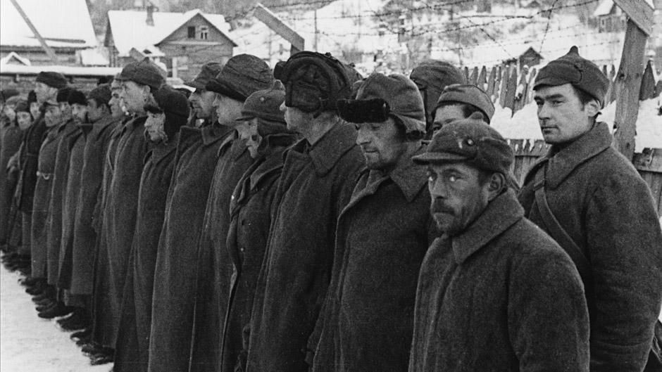 Un total de 64.000 prisioneros de guerra soviéticos fueron hacinados en los campos fineses, de los que un tercio fallecieron por las pésimas condiciones y el maltrato sistemático. Entre ellos había 21 muchachos vascos y asturianos (https://yle.fi/aihe/artikkeli/2011/05/31/tuhansittain-sotavankeja-kuoli-nalkaan-ja-tauteihin)