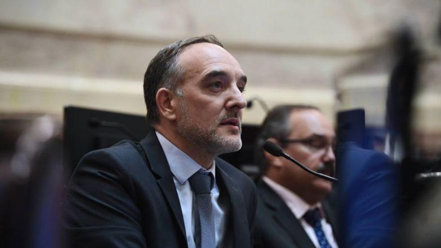 Doñate tildó de "contradictorios" los argumentos de la Corte para no tomarle juramento