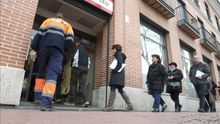 Cerca de 43.000 parados han realizado labores de colaboración social desde 2007. / Efe