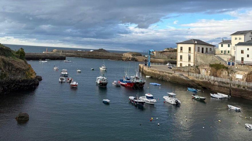 La flota asturiana se declara en paro contra el nuevo reglamento europeo de pesca