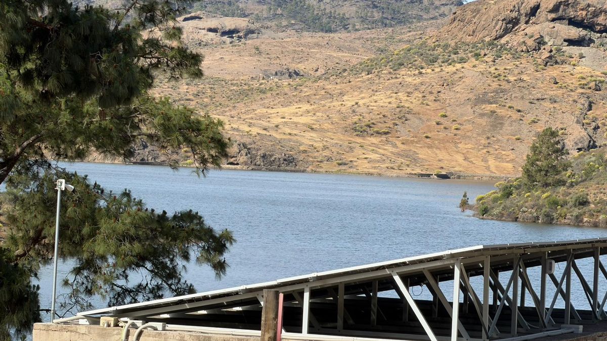 Gran Canaria culmina la primera instalación energética aislada de la red eléctrica en la Presa de Las Niñas