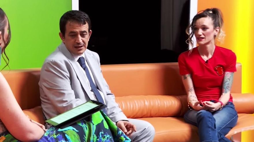 Simón Pérez y Silvia Charro reaparecen en RTVE 6 años después del vídeo de las hipotecas: "Fue una cura de humildad"