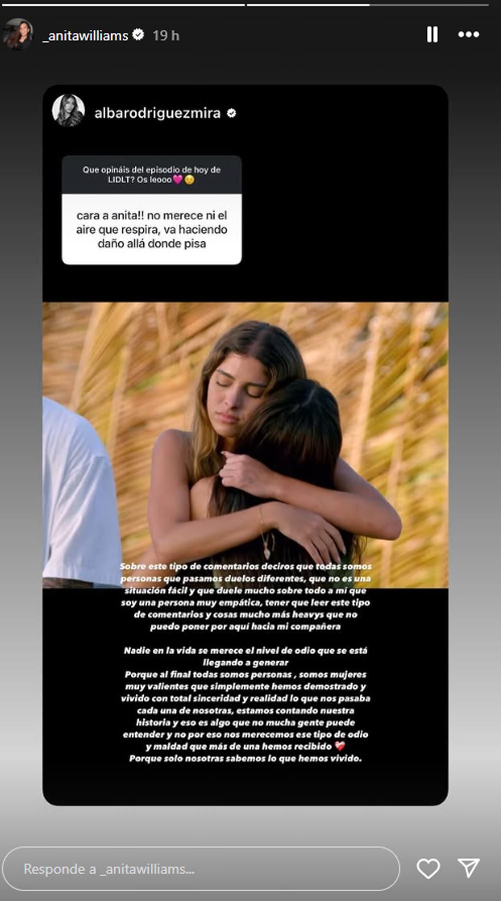 Storie de Anita sobre los mensajes que recibe en redes sociales