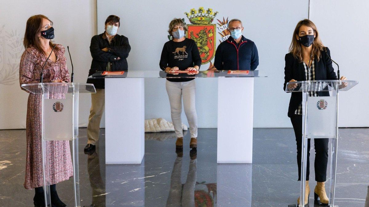 El Ayuntamiento de Azcón evitó revisar si los receptores de microcréditos cumplían pese a que cientos se quedaron fuera