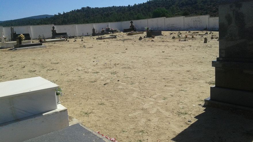 "Seguridad" jurídica y legal para recuperar la memoria de medio centenar de soldados republicanos enterrados en la fosa en Pajaroncillo