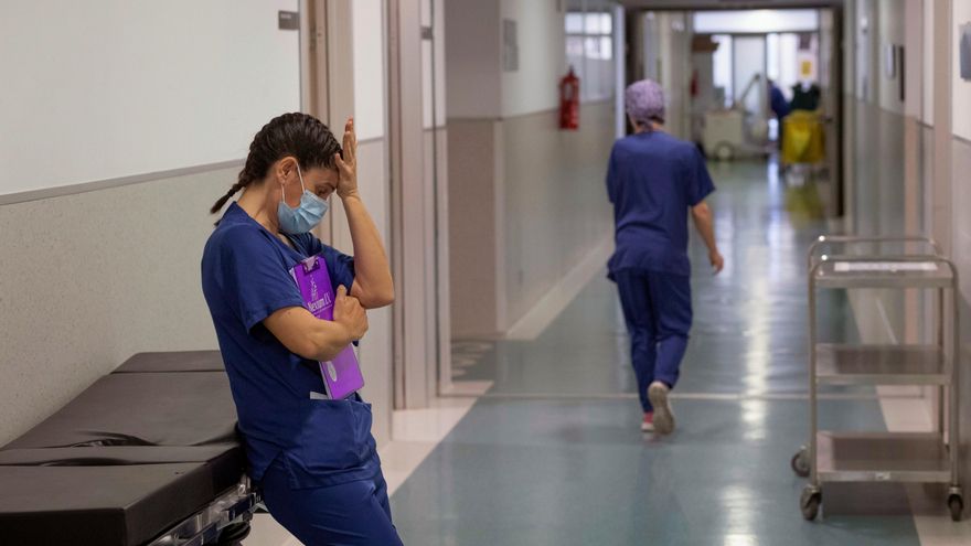 Enfermeras en Murcia denuncian que trabajan fuera de su área: "Hoy he hecho un cribado prenatal sin tener ni idea"