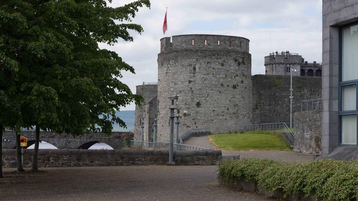 Amado y odiado a la vez. Castillo del Rey Juan es uno de los grandes monumentos de Limerick pero, a la vez, es el símbolo del dominio inglés sobre la isla.