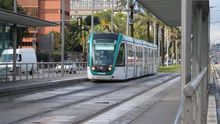 El TramBaix en la avenida Diagonal