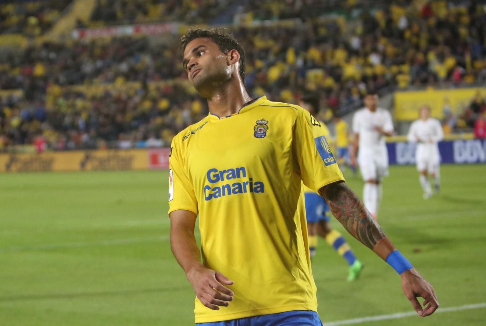 Imágenes del partido entre la UD Las Palmas y el Real Madrid en el Estadio de Gran Canaria. (Alejandro Ramos).