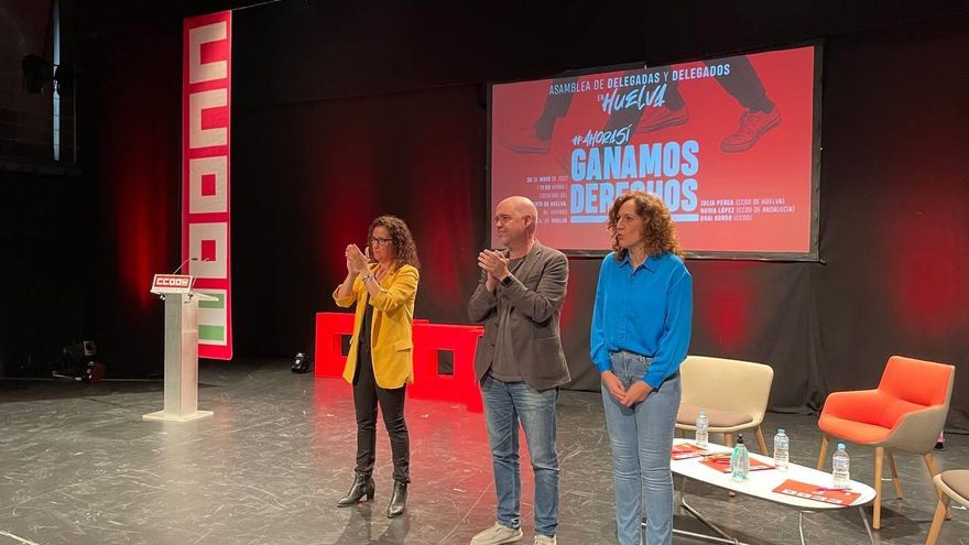 CCOO celebra en Huelva la asamblea de delegados para abordar la concreción de la reforma laboral.